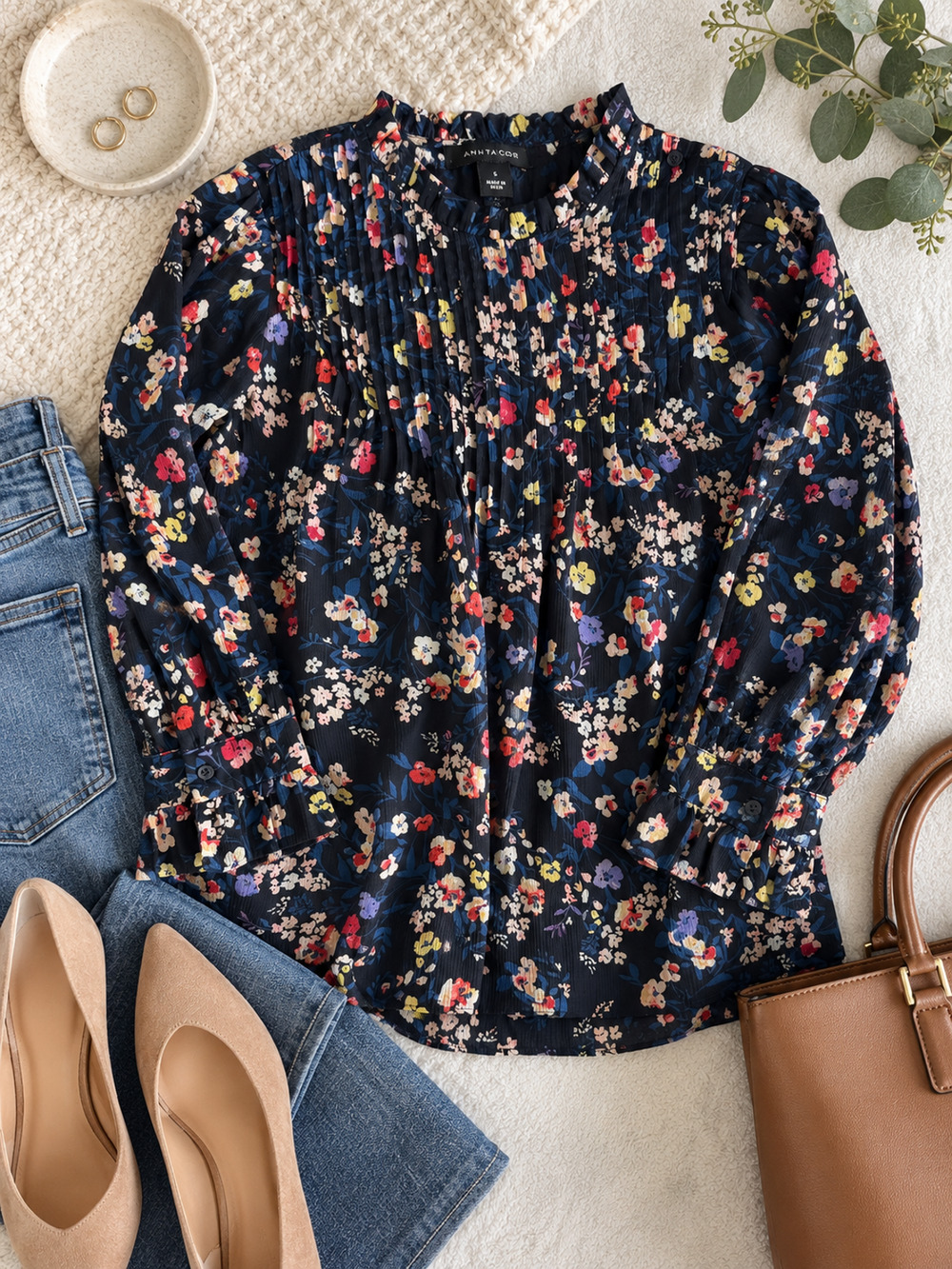 Ann Taylor Floral Pintuck Blouse Womens S Blue Multicolor Long Sleeve Ruffle